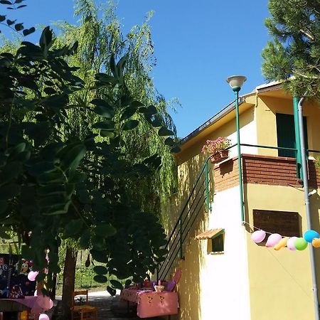 Dal Biondo Bed & Breakfast Dogliola Bagian luar foto