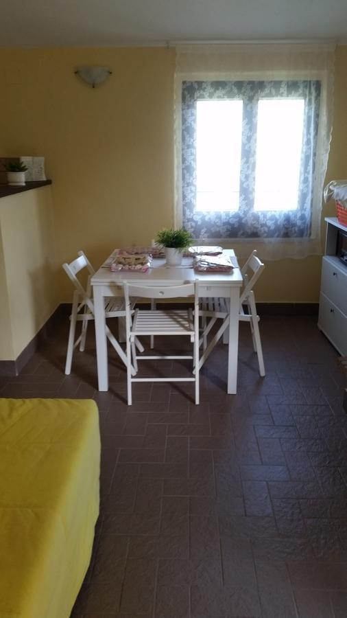 Dal Biondo Bed & Breakfast Dogliola Bagian luar foto